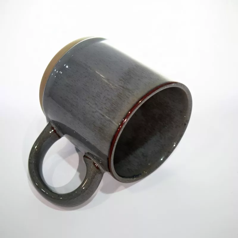 Απλή Μοντέρνα Κεραμική Γκρι Κούπα Ταξιδίου